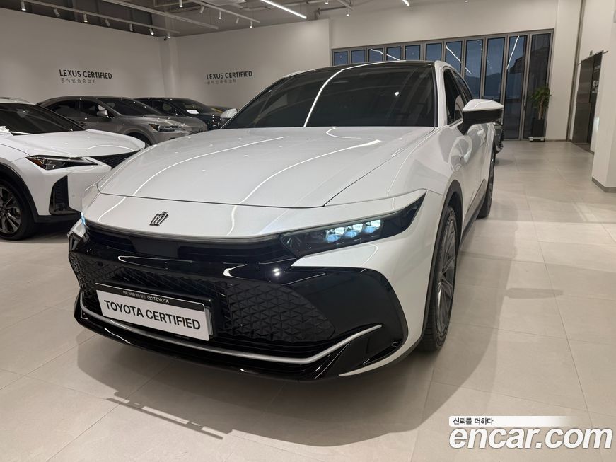 Toyota Crown 2025