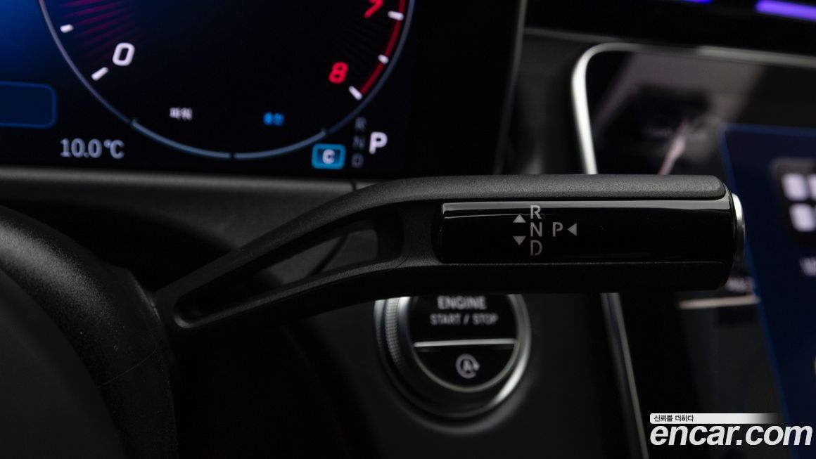 Mercedes-Benz E-Class 2025