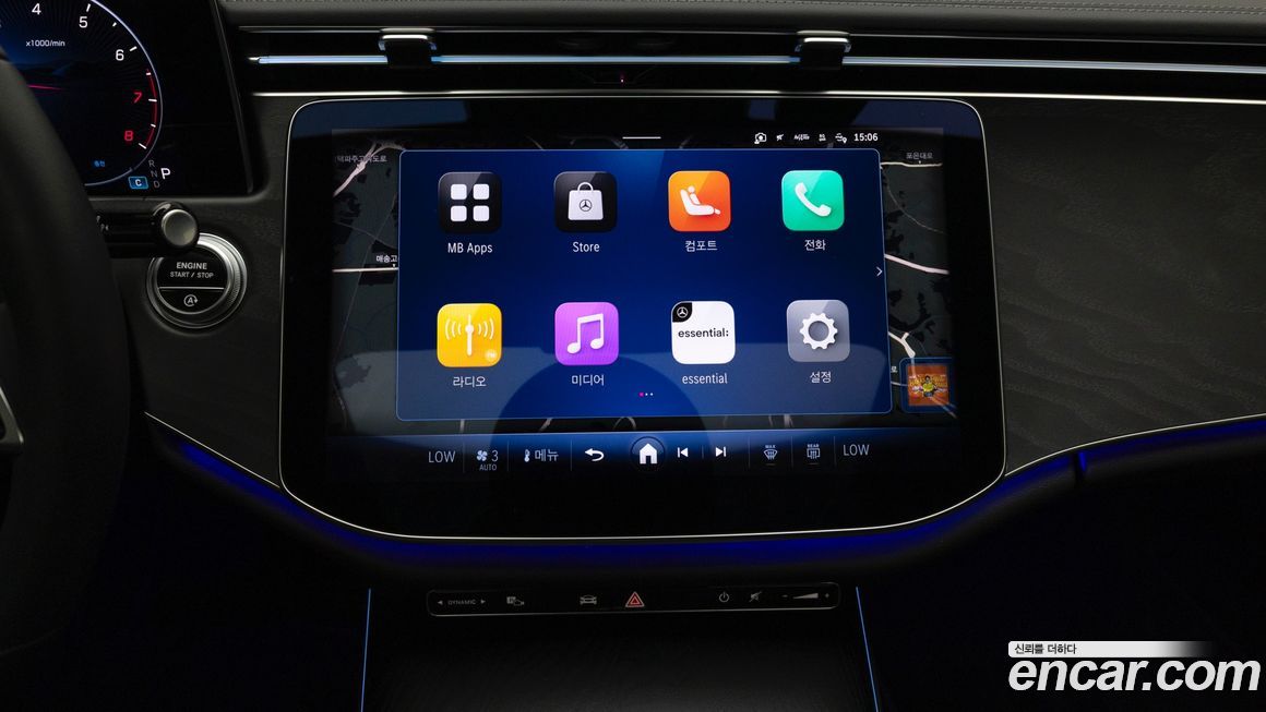 Mercedes-Benz E-Class 2025