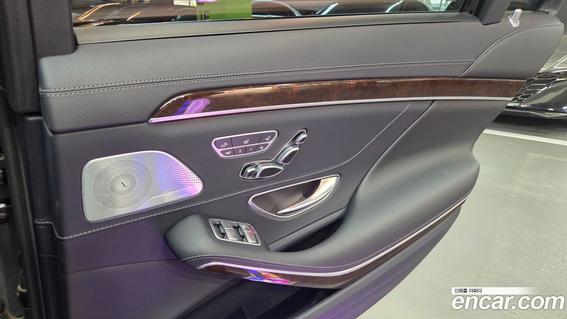 Mercedes-Benz S-Class 2019