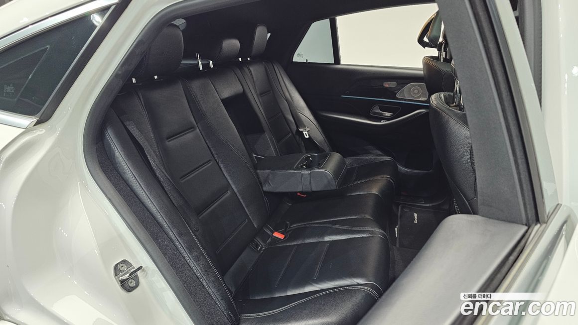 Mercedes-Benz GLE-Class 2021