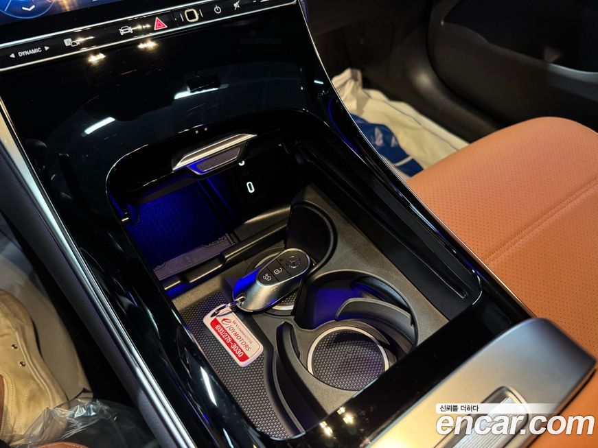 Mercedes-Benz GLC-Class 2025