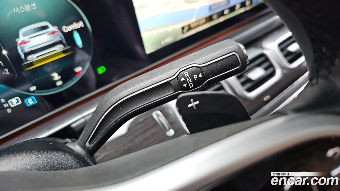 Mercedes-Benz GLE-Class 2021