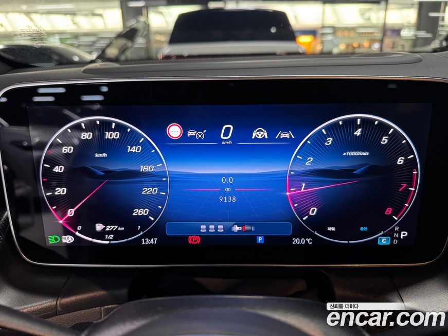 Mercedes-Benz GLC-Class 2025