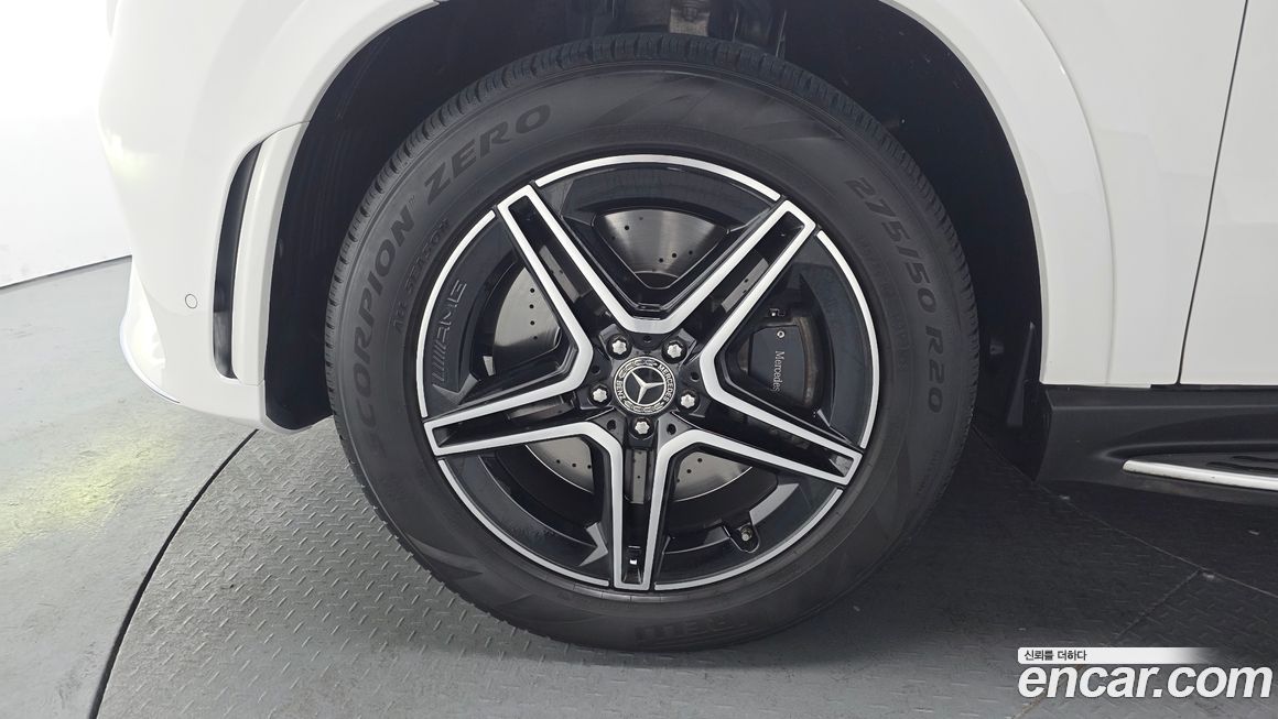 Mercedes-Benz GLE-Class 2021