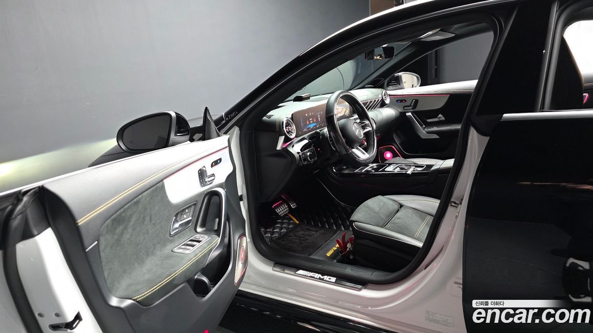 Mercedes-Benz CLA-Class 2025