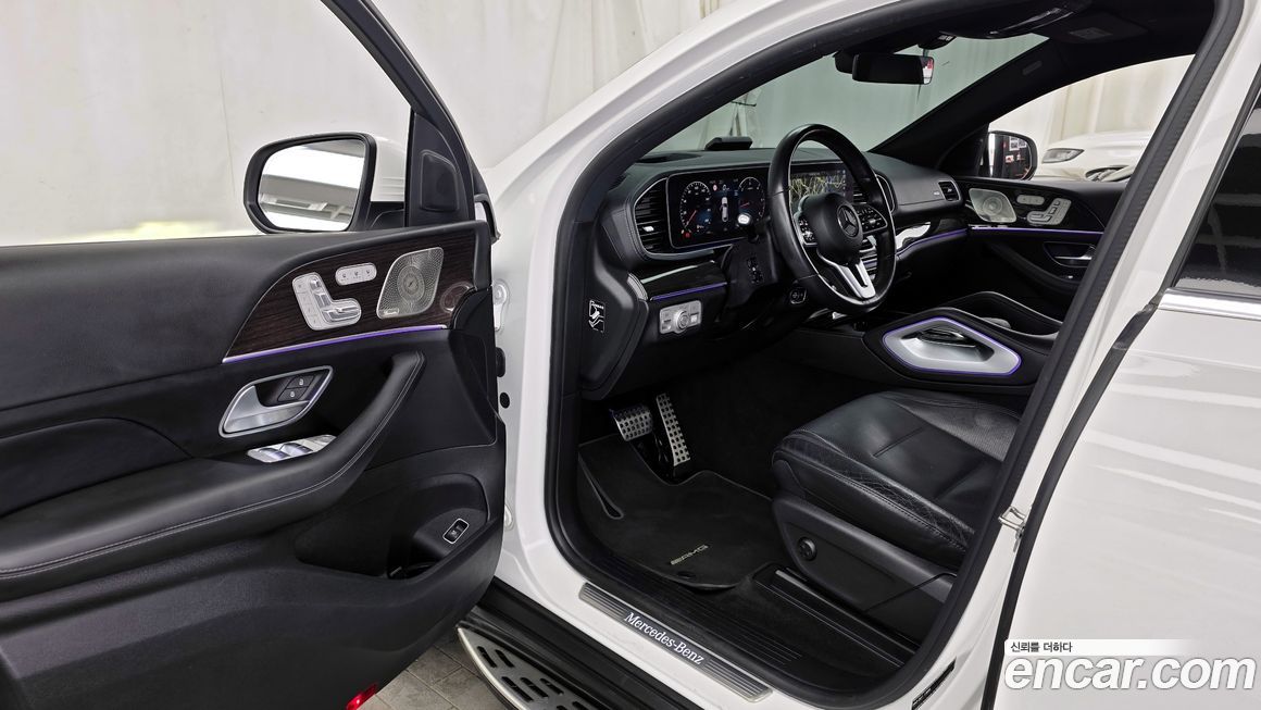 Mercedes-Benz GLE-Class 2021