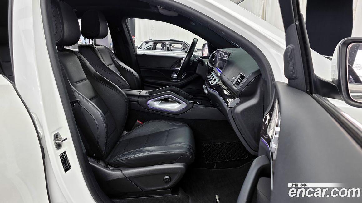 Mercedes-Benz GLE-Class 2021