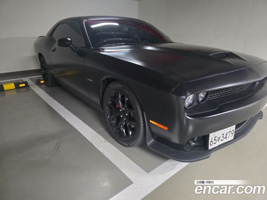 Dodge Challenger 2019