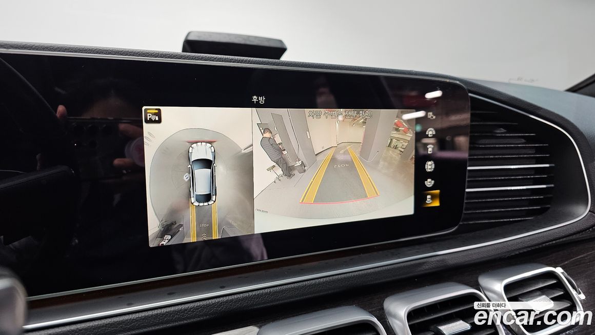 Mercedes-Benz GLE-Class 2021