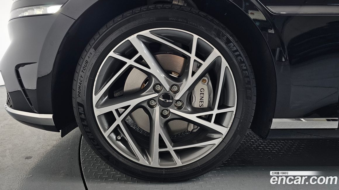 Genesis G90 2023
