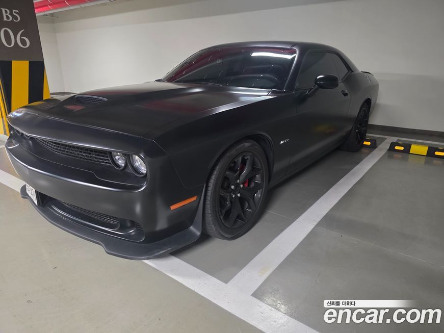 Dodge Challenger 2019