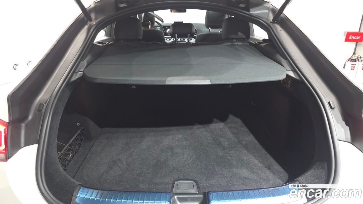 Mercedes-Benz GLE-Class 2021