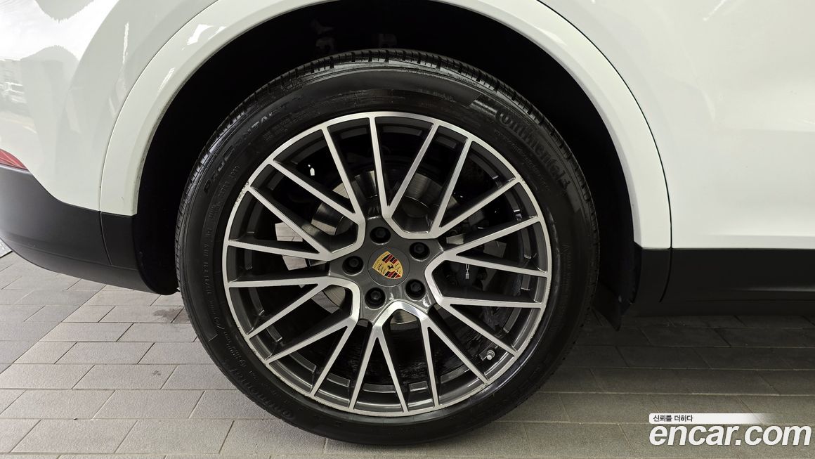 Porsche Cayenne 2022