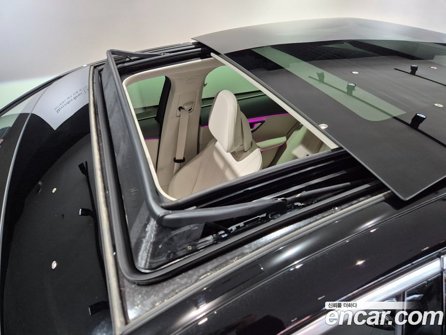 Mercedes-Benz E-Class 2025