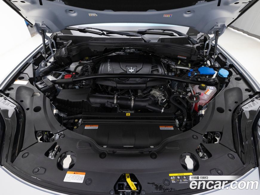 Maserati Grecale 2024