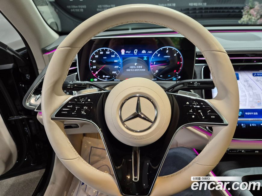 Mercedes-Benz E-Class 2025