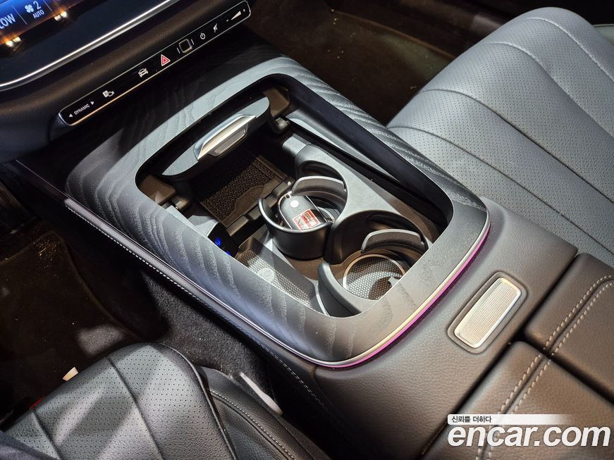 Mercedes-Benz E-Class 2025