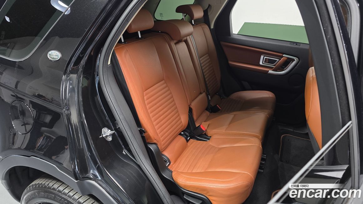 Land Rover Discovery Sport 2015
