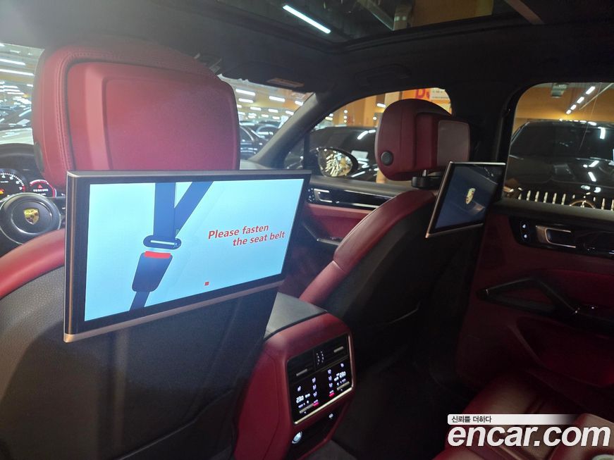 Porsche Cayenne 2020