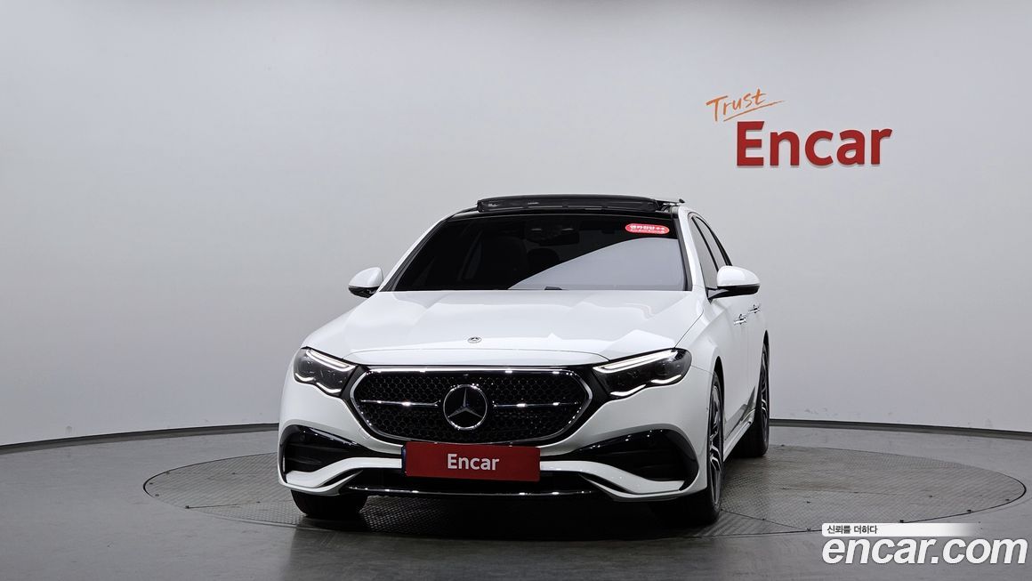 Mercedes-Benz E-Class 2024
