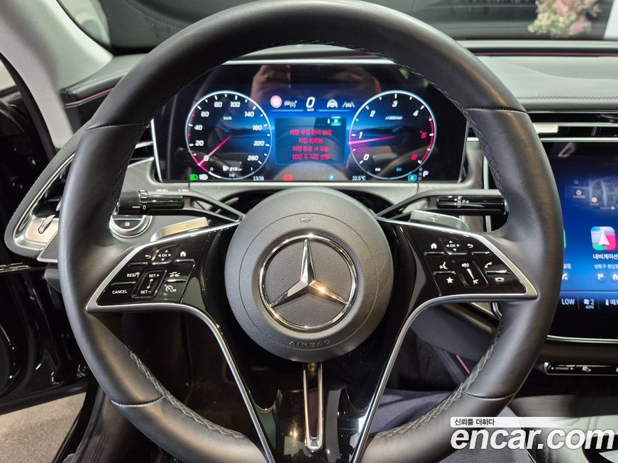 Mercedes-Benz E-Class 2025