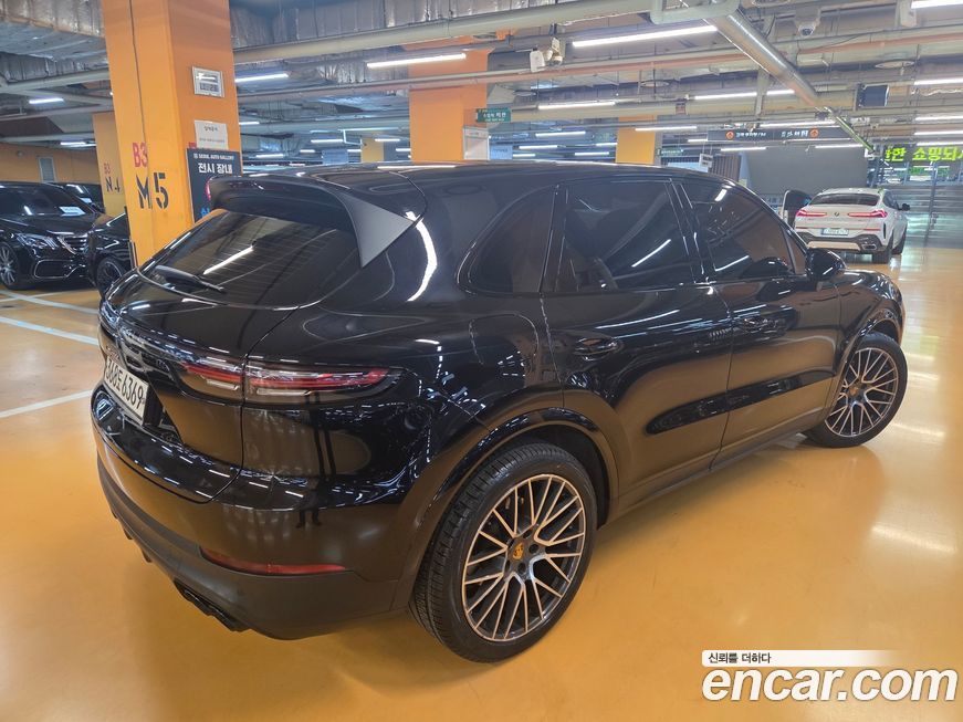 Porsche Cayenne 2020
