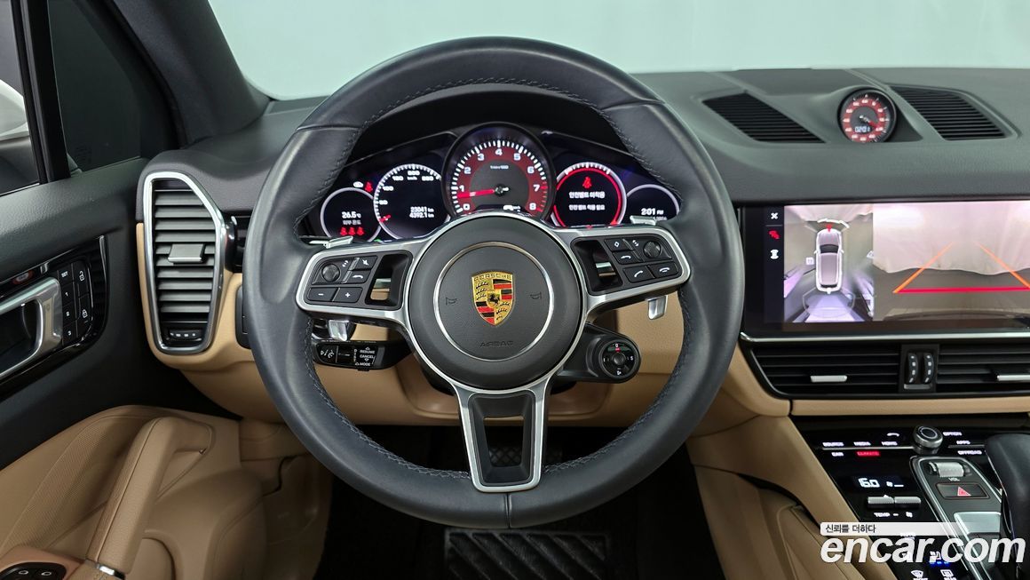 Porsche Cayenne 2022