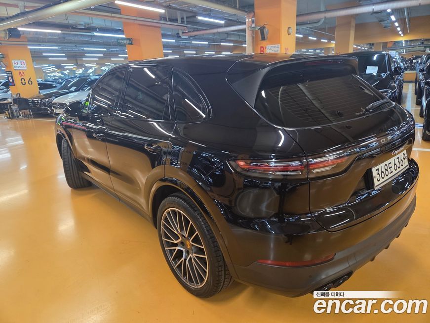 Porsche Cayenne 2020