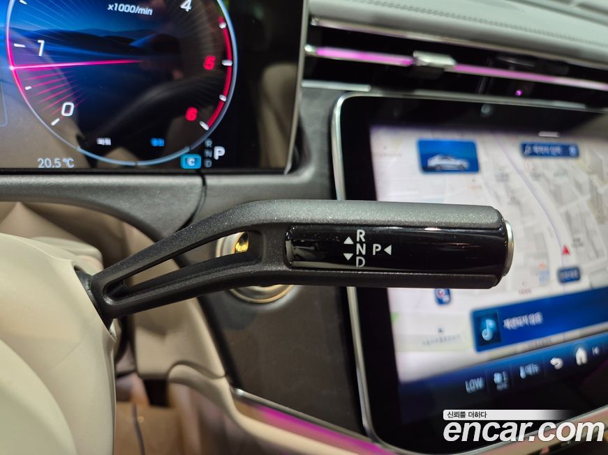 Mercedes-Benz E-Class 2025
