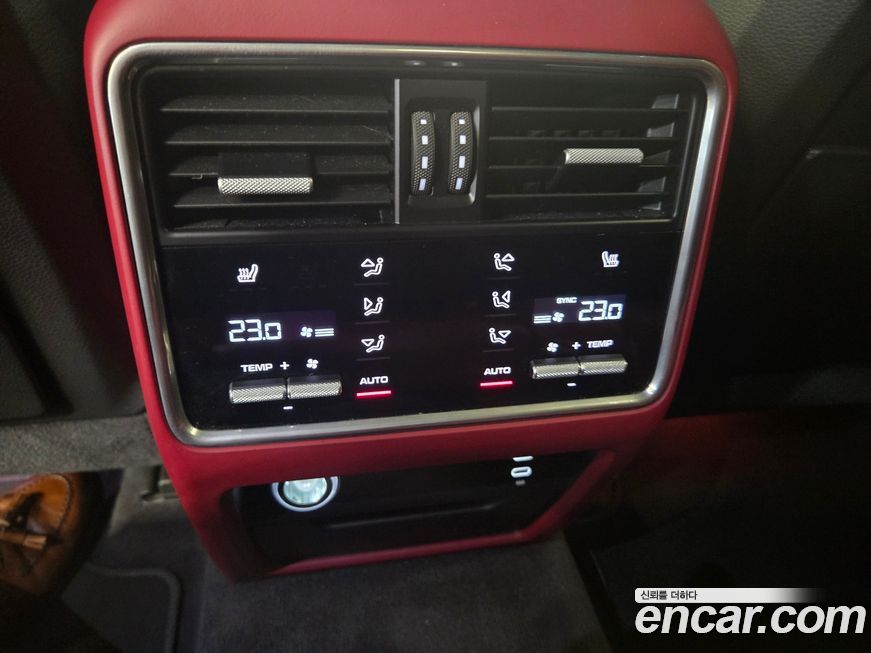 Porsche Cayenne 2020