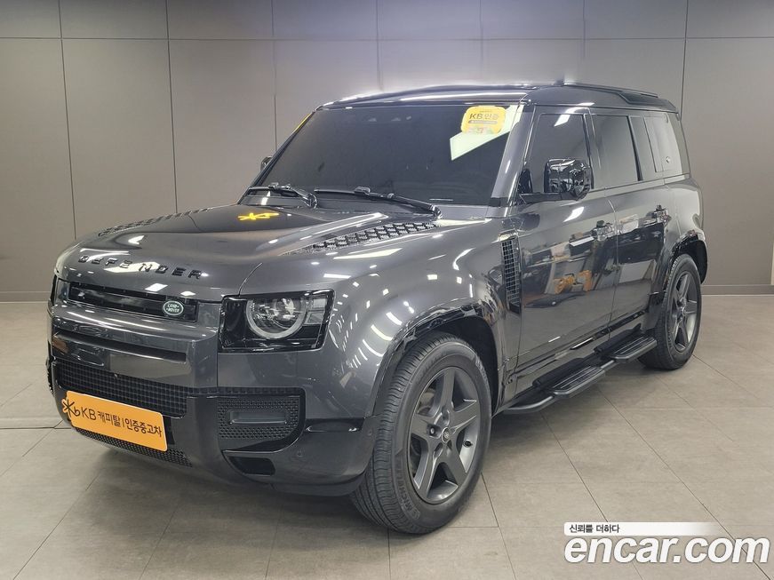 Land Rover Defender 2024