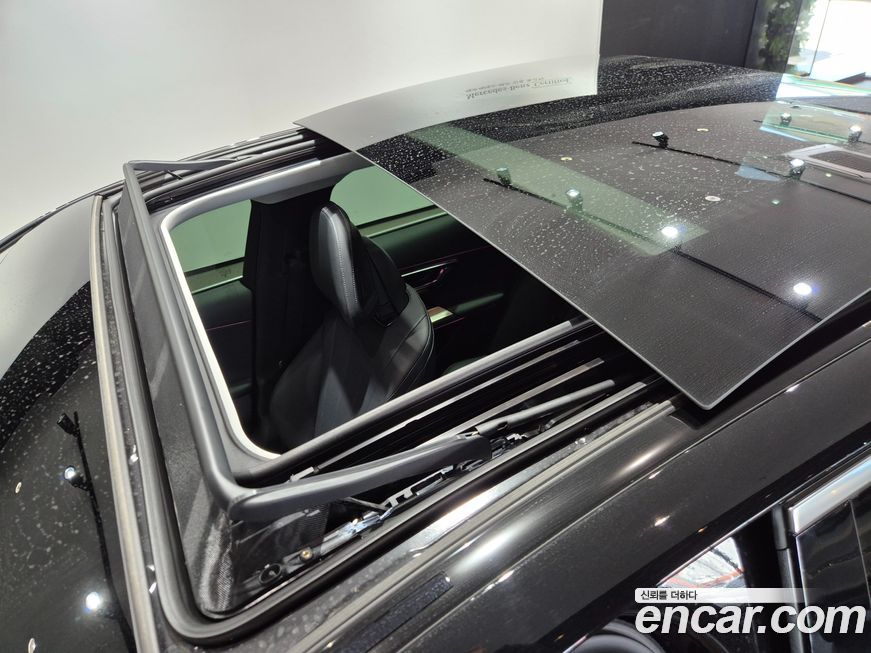Mercedes-Benz E-Class 2025