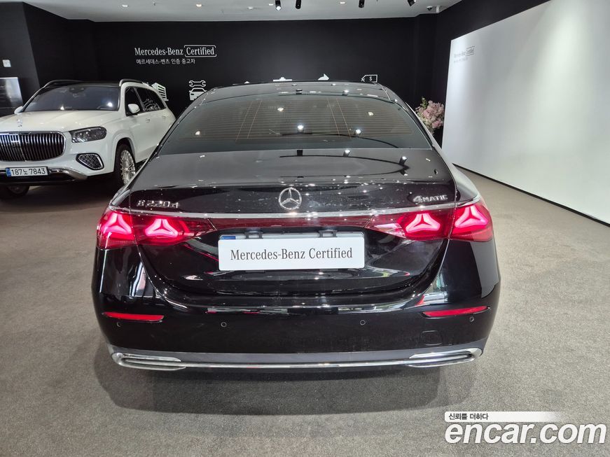 Mercedes-Benz E-Class 2025