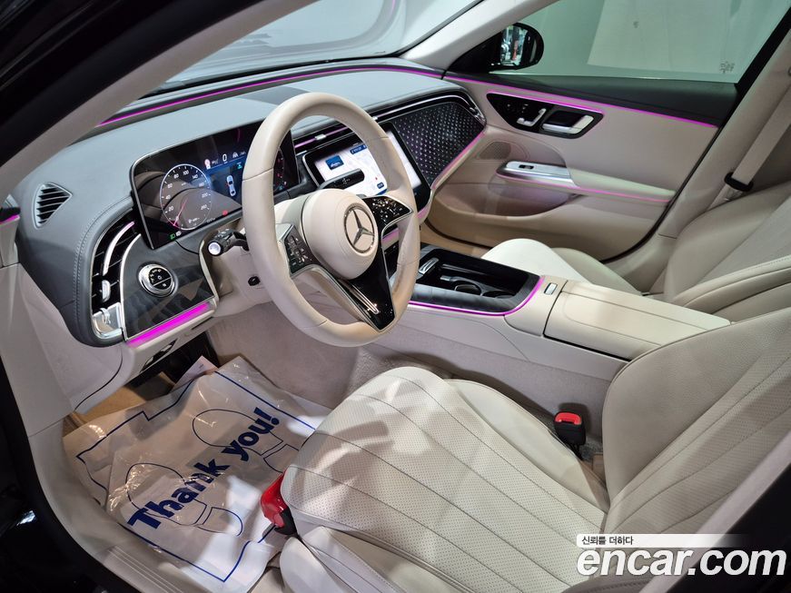 Mercedes-Benz E-Class 2025