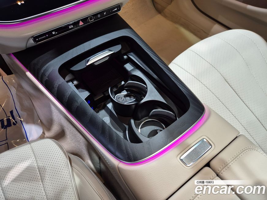 Mercedes-Benz E-Class 2025