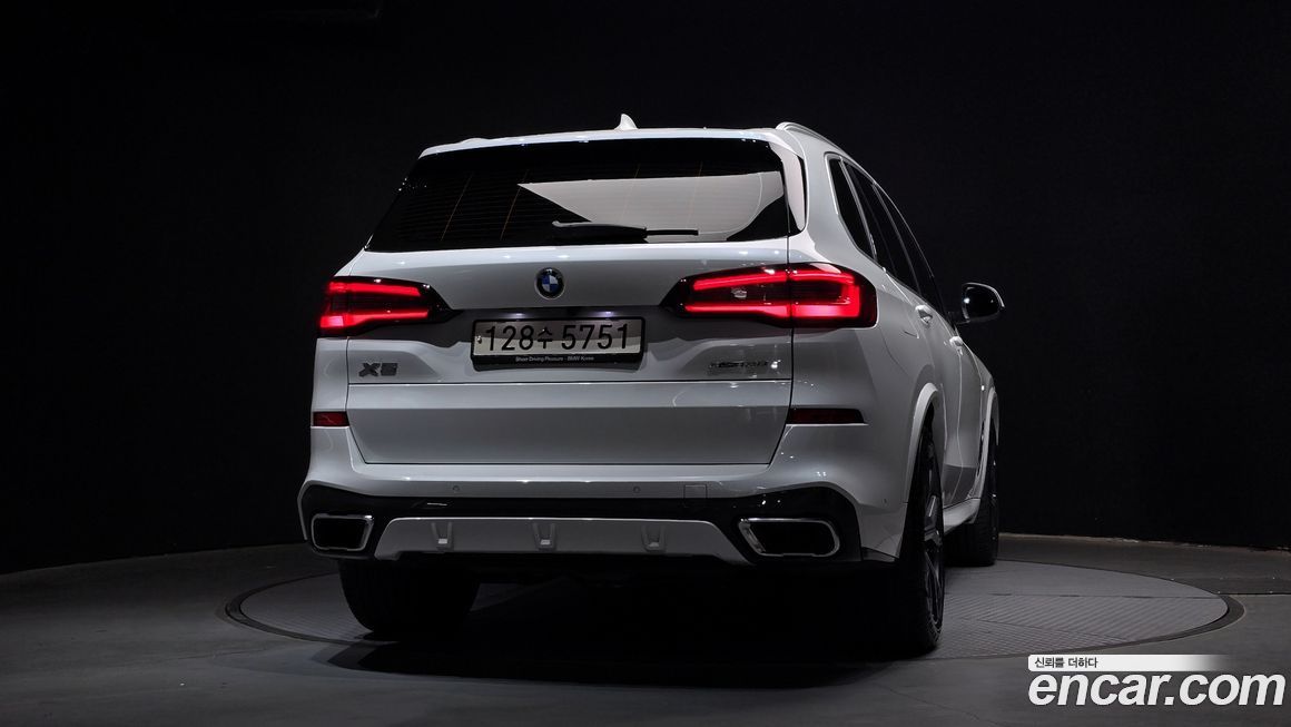 BMW X5 2022