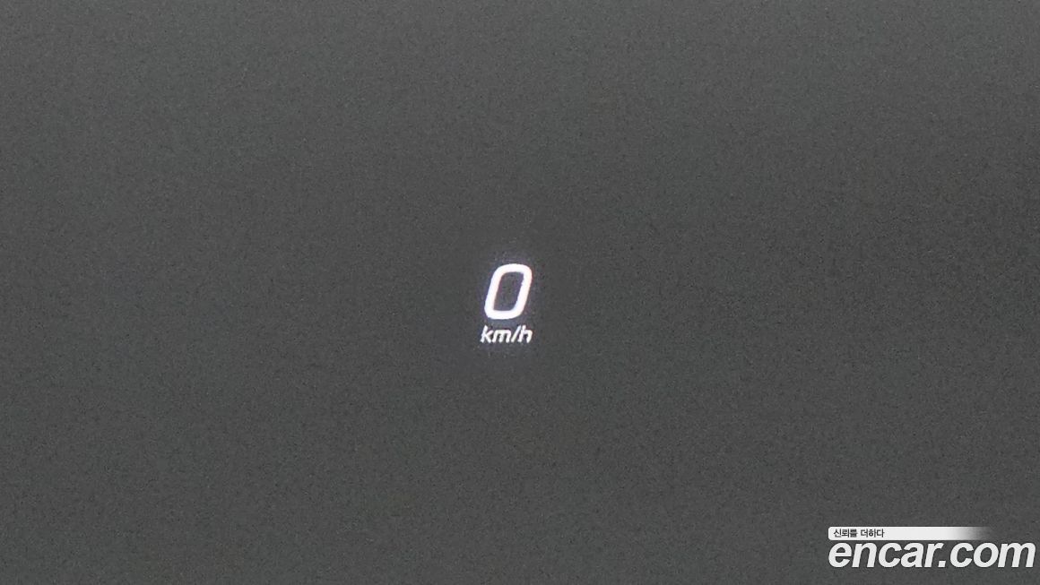 Mercedes-Benz E-Class 2024