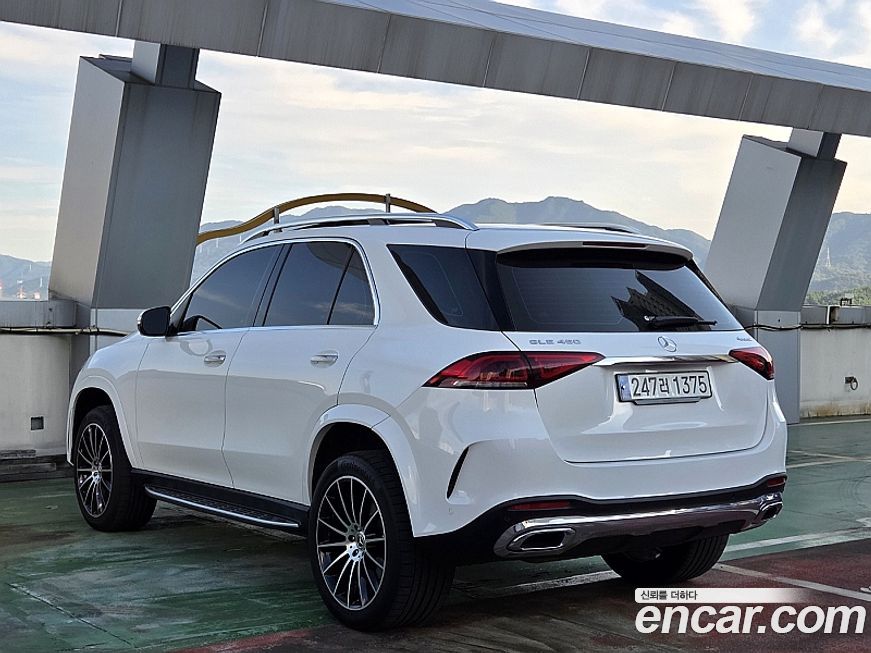 Mercedes-Benz GLE-Class 2023