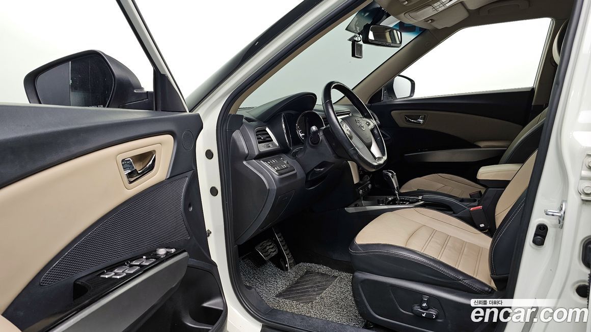 KG_Mobility_Ssangyong TIBOLI 2015