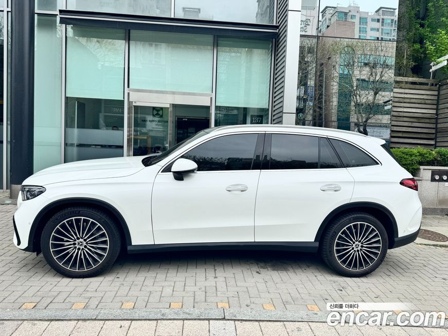 Mercedes-Benz GLC-Class 2026