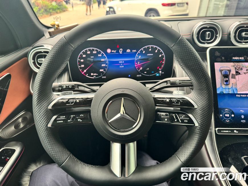 Mercedes-Benz GLC-Class 2026