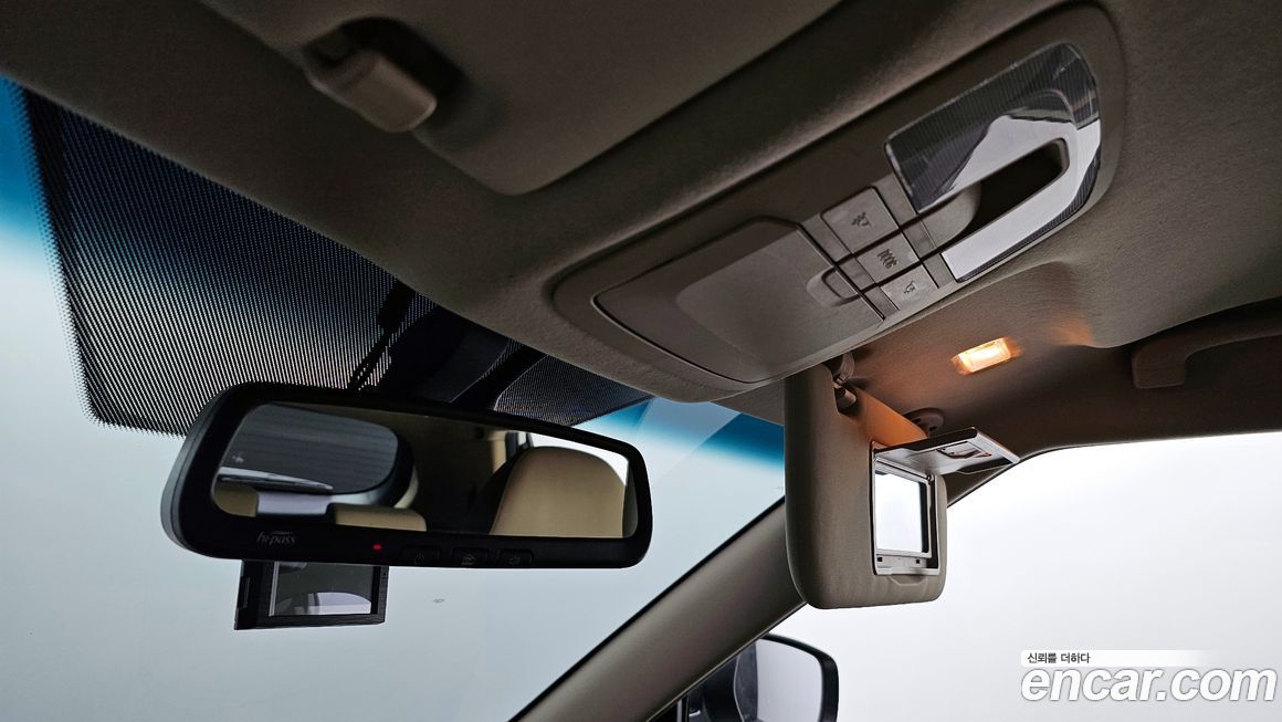 KG_Mobility_Ssangyong TIBOLI 2015