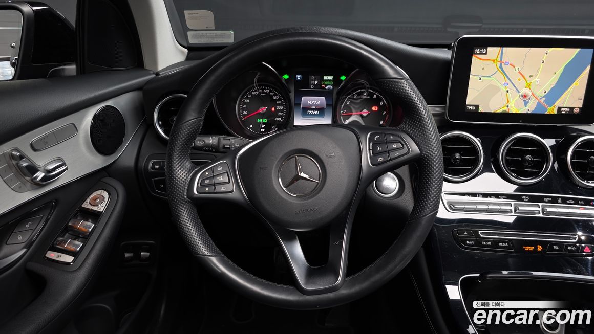 Mercedes-Benz GLC-Class 2019