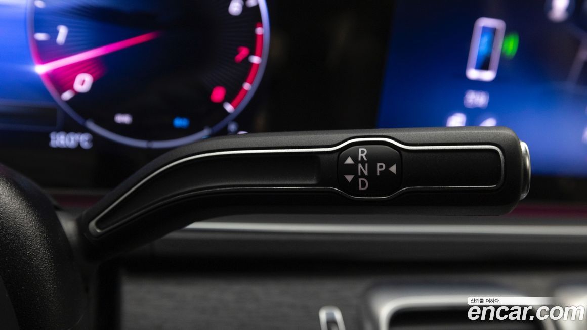 Mercedes-Benz GLE-Class 2025