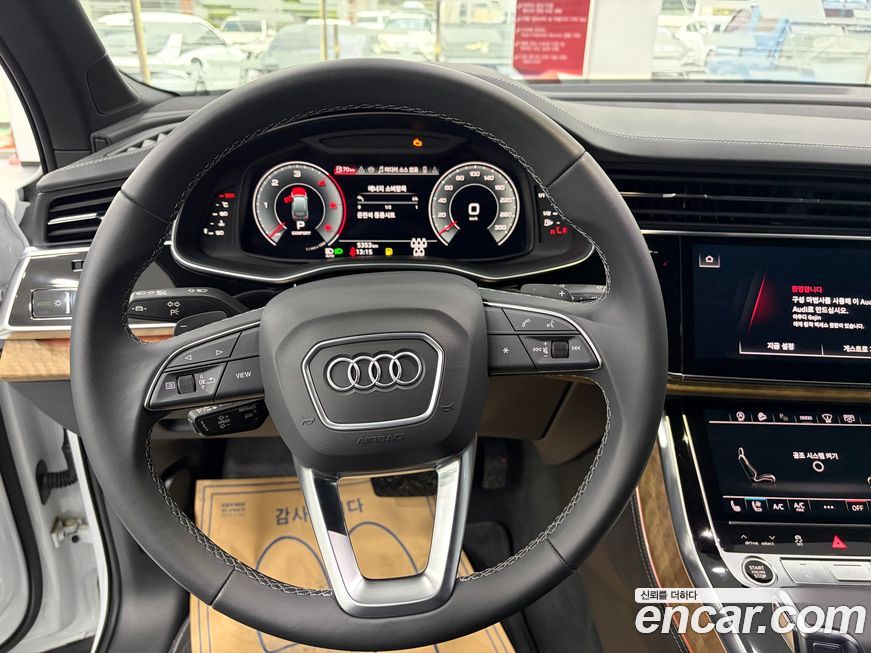 Audi Q7 2025