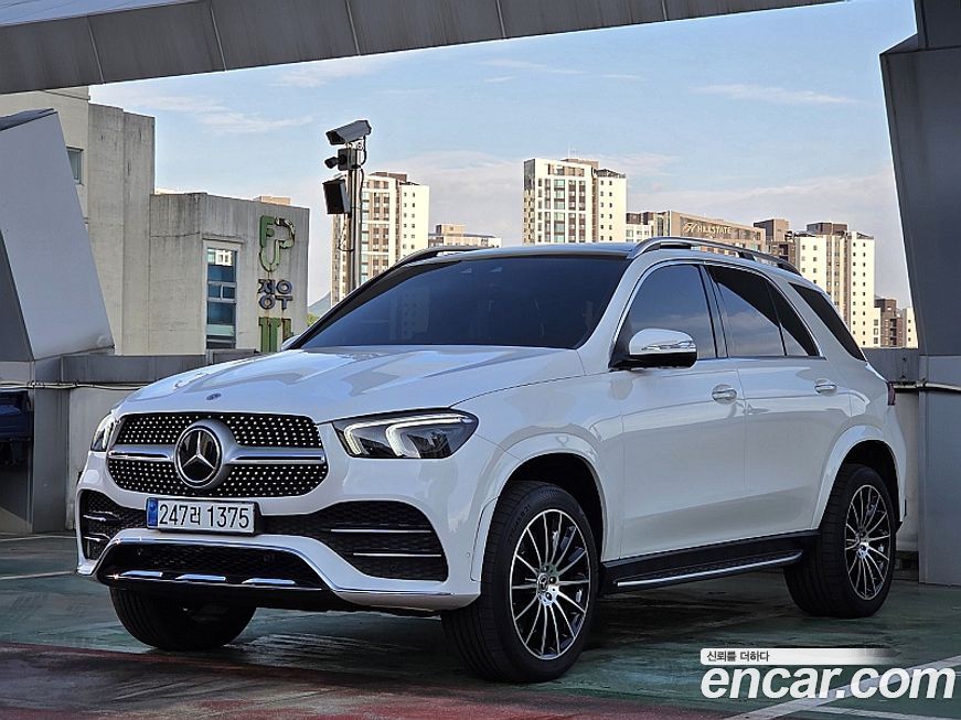 Mercedes-Benz GLE-Class 2023