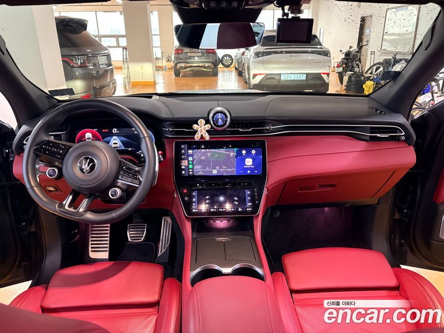 Maserati Grecale 2023