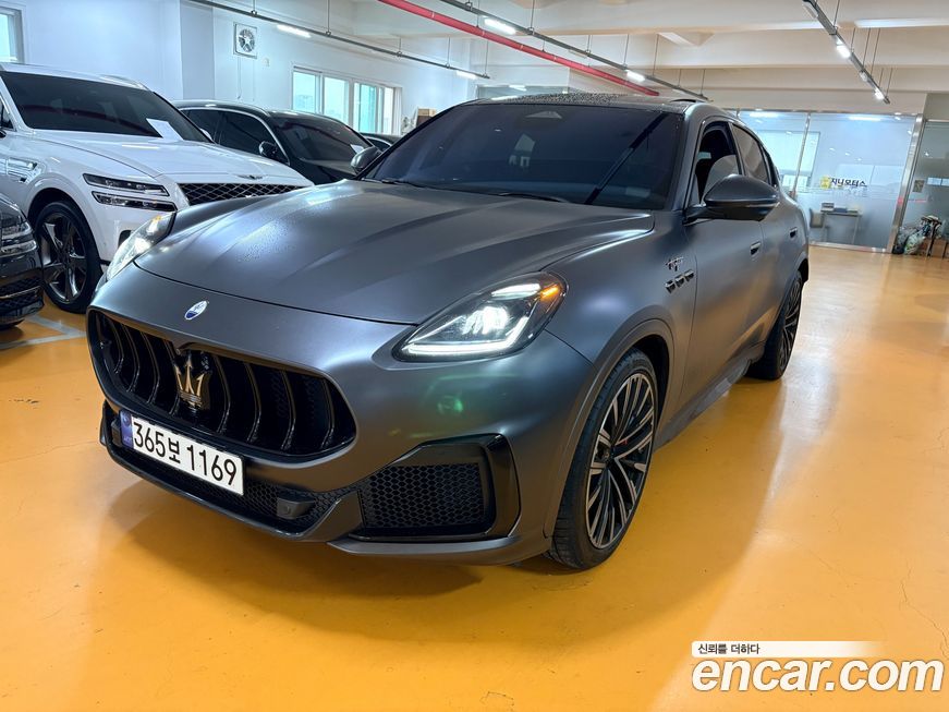 Maserati Grecale 2023
