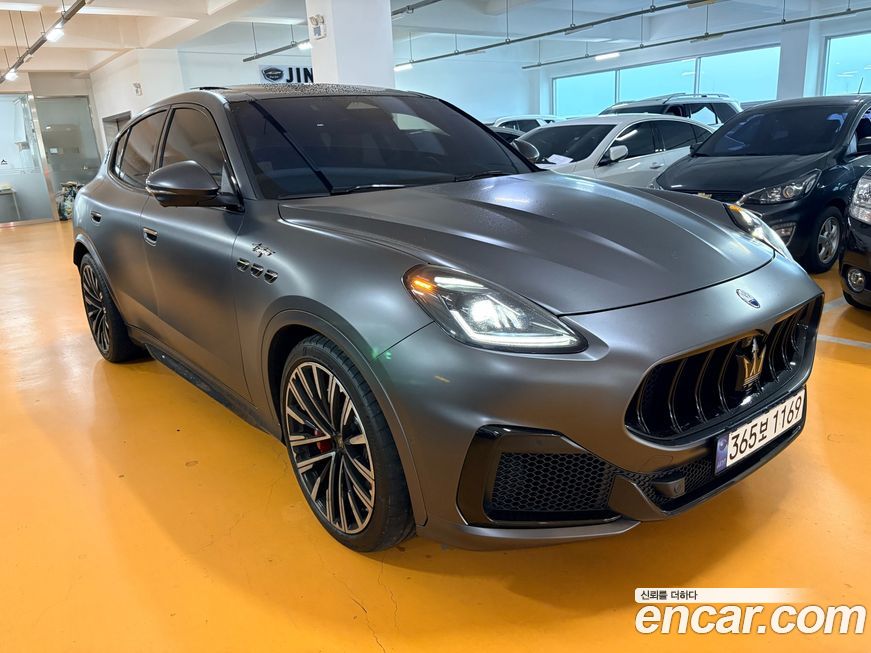 Maserati Grecale 2023